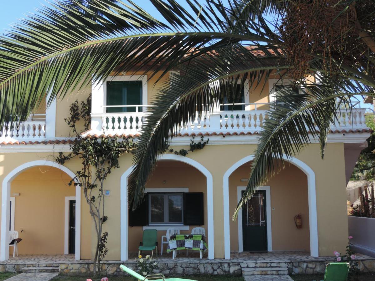 Apartments Peli-Maria Agios Stefanos Avliotes  Eksteriør billede